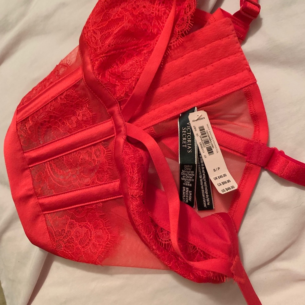 VS red Bralette never worn